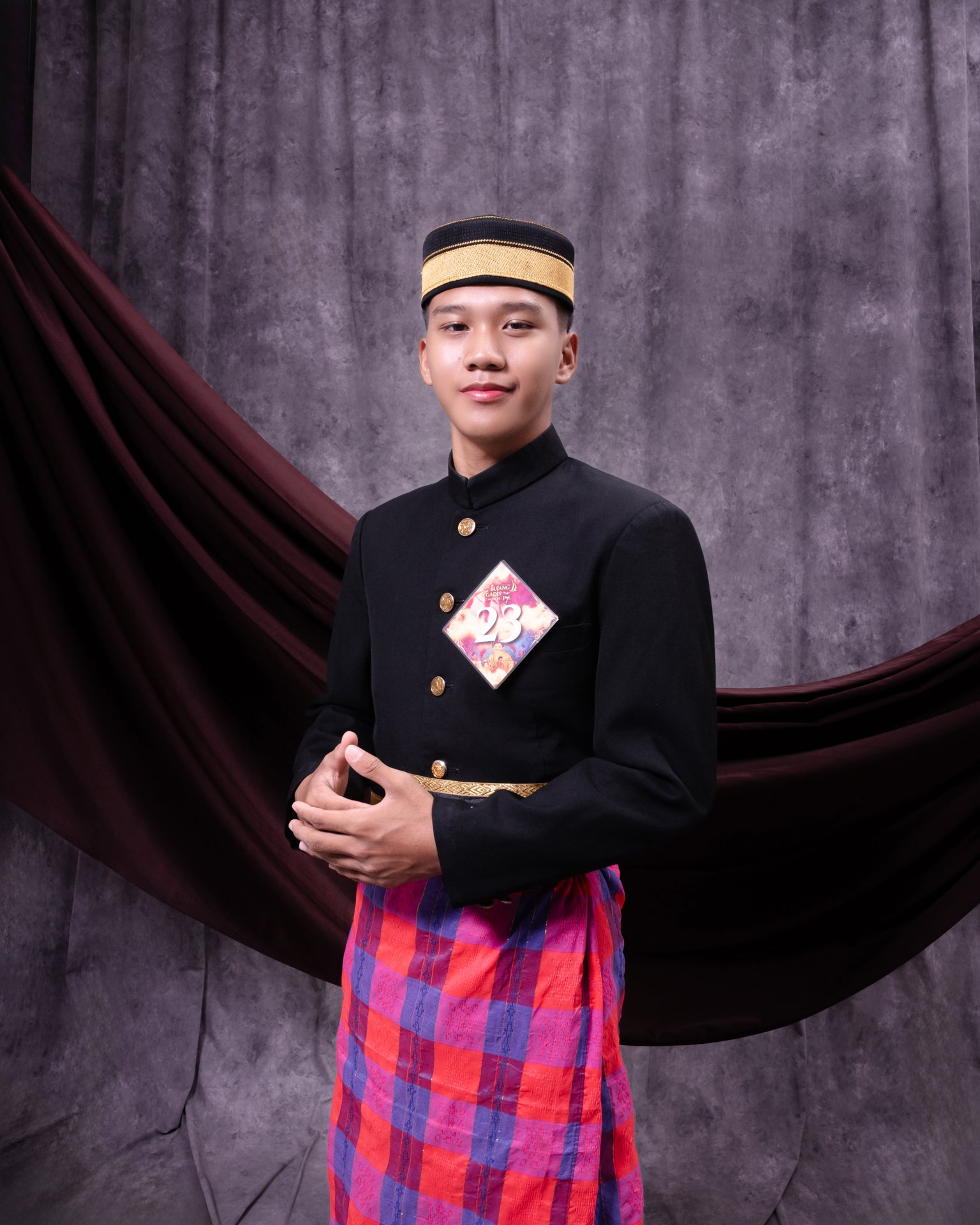Azriel Habibie X.7