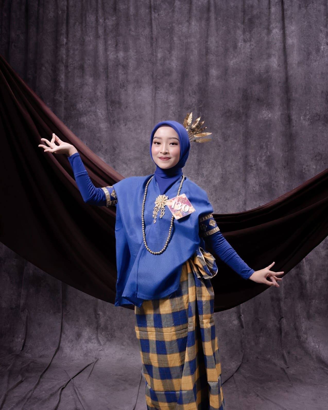 Khansa Putri Azhara X.6